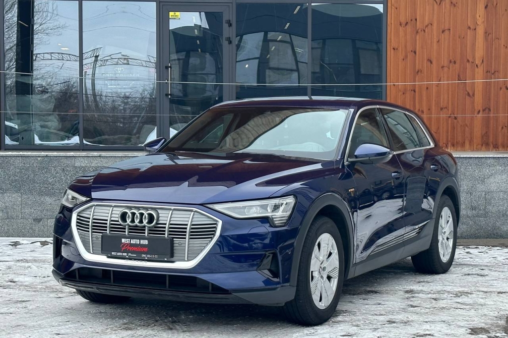 Audi e-tron 95 kWh  2020 фото 2