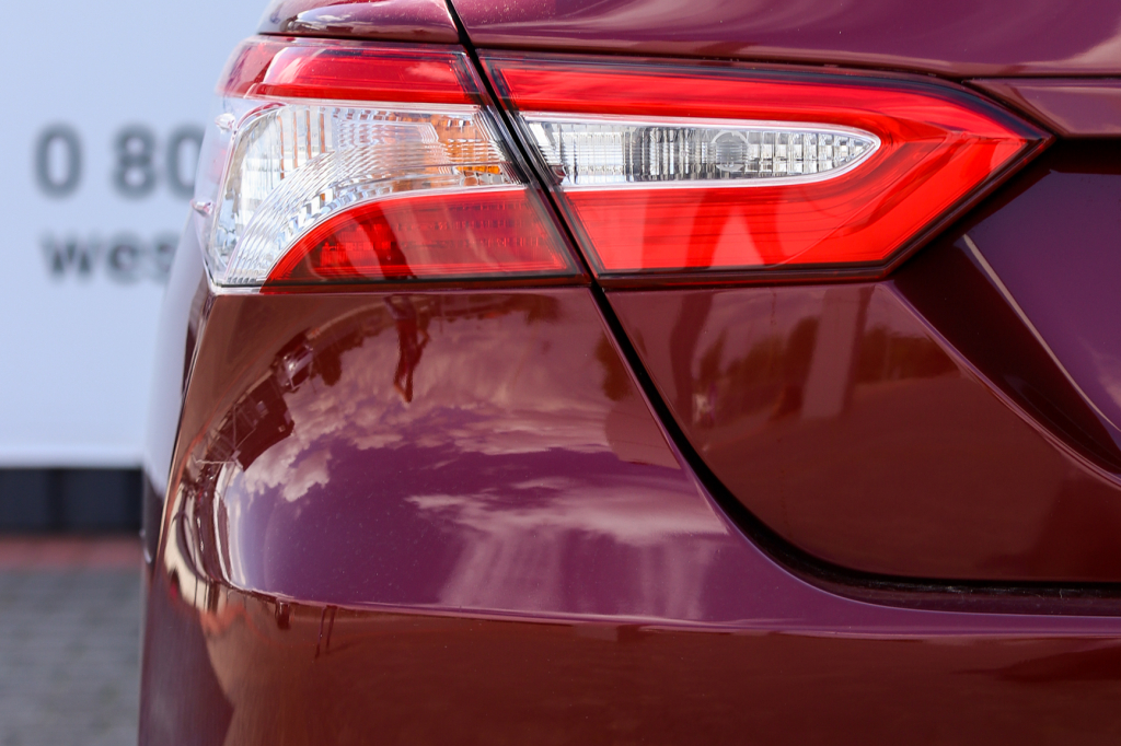 Toyota Camry LE 2017 фото 33