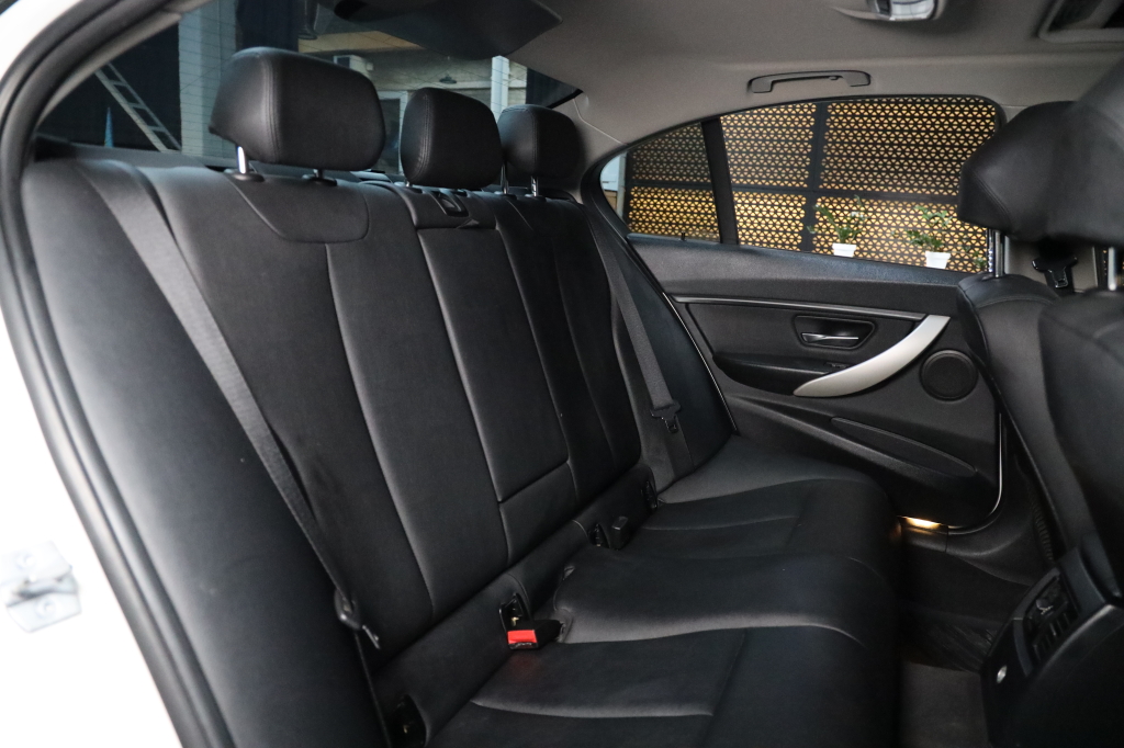 BMW 3 Series 328 2013 фото 18