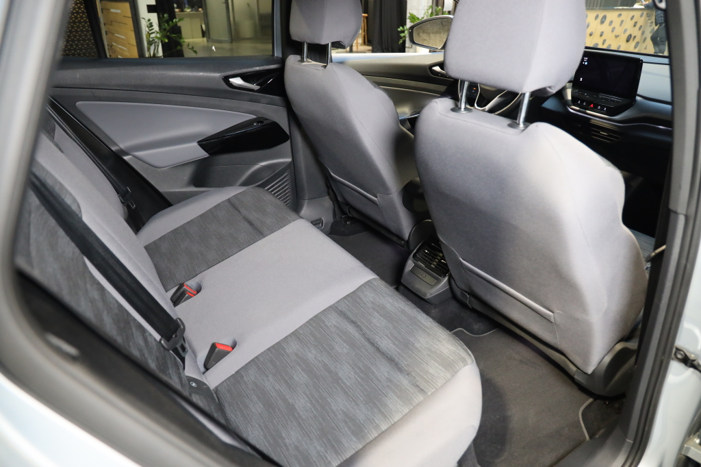 Volkswagen ID.4 2021 фото 25