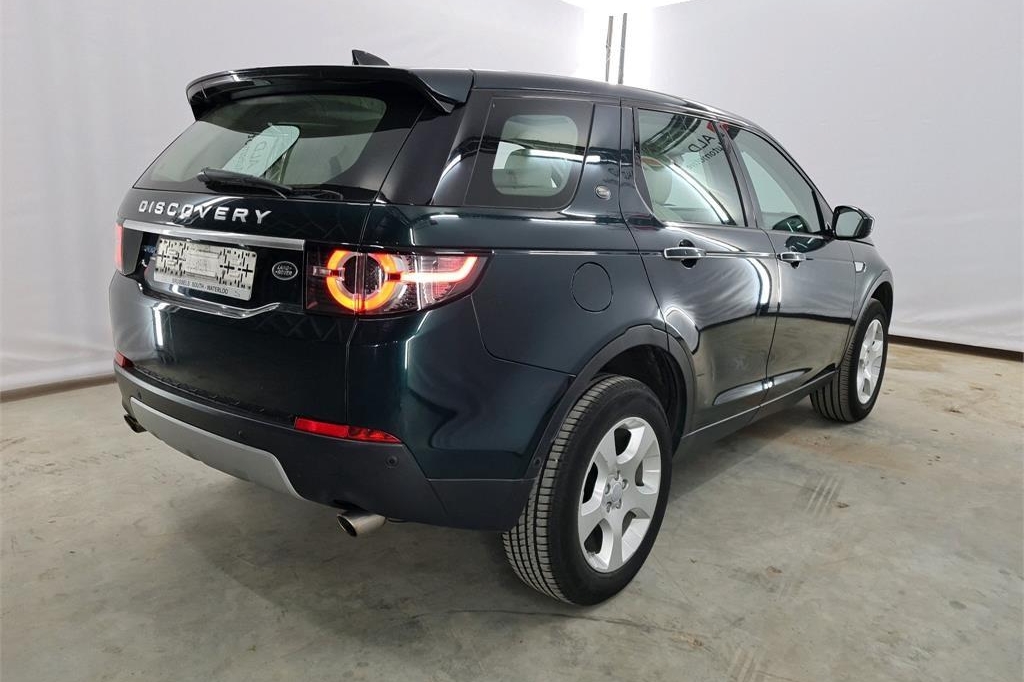 Land Rover Discovery Sport 2017 photo 3