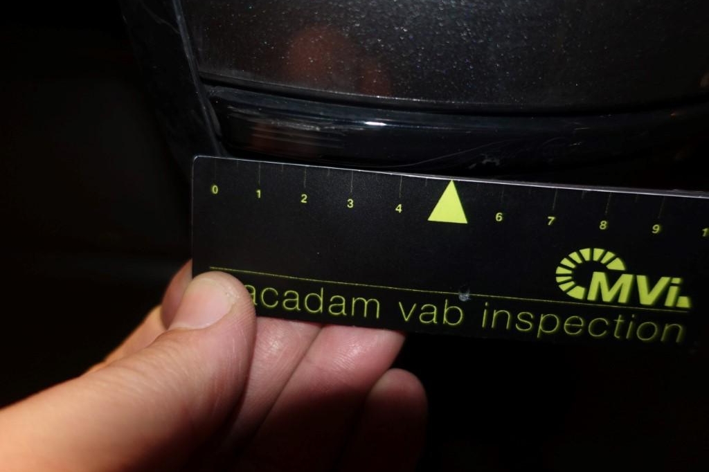 Land Rover Discovery Sport 2017 фото 11