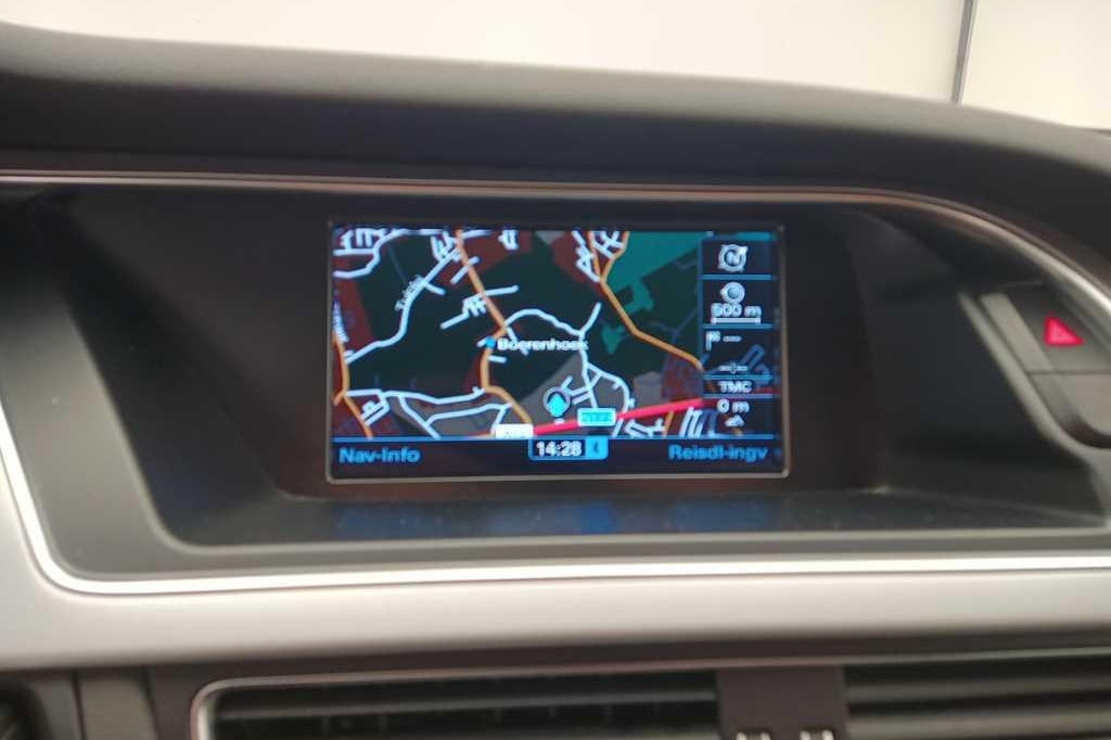 Audi A4 Avant 2015 photo 6