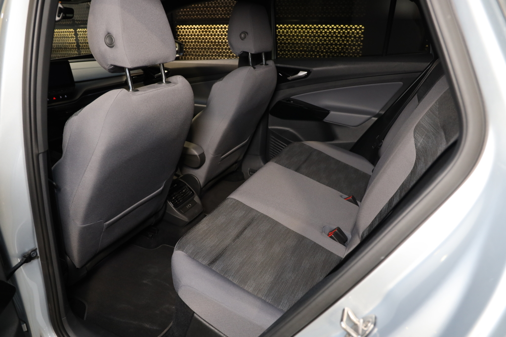 Volkswagen ID.4 2021 фото 19