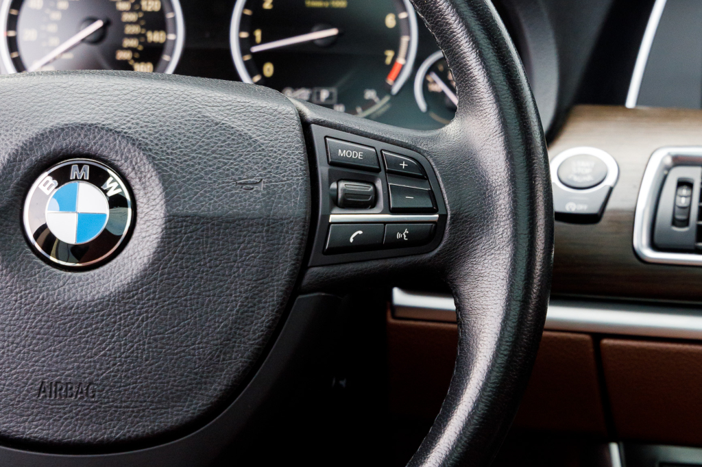 BMW 535 GT 2013 фото 15