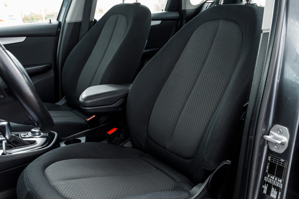 BMW 218 d 2015 фото 4