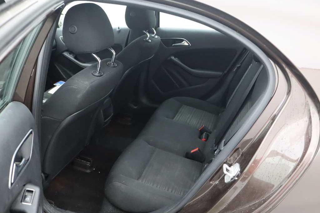 Mercedes-Benz A-Klasse 2015 photo 5