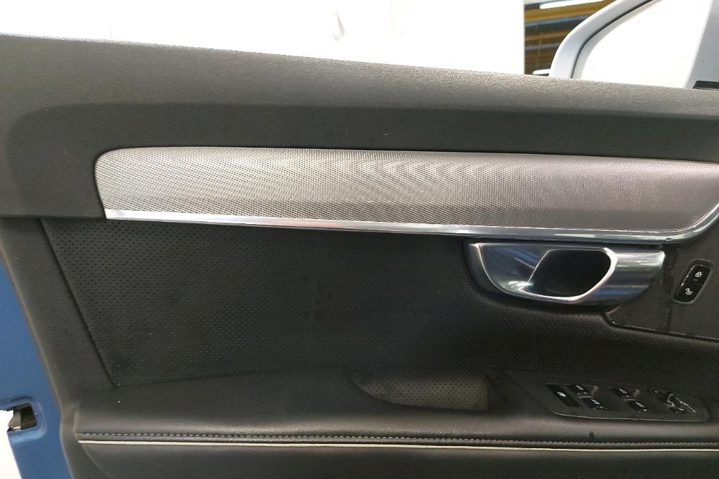 Volvo V90 2017 photo 38