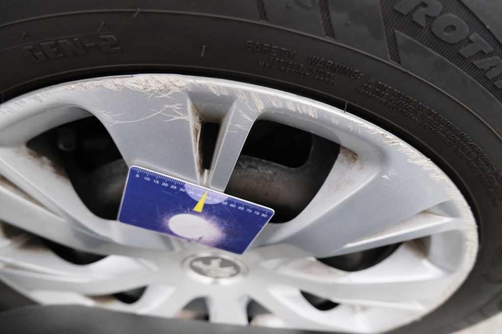 Peugeot 208 2017 фото 31