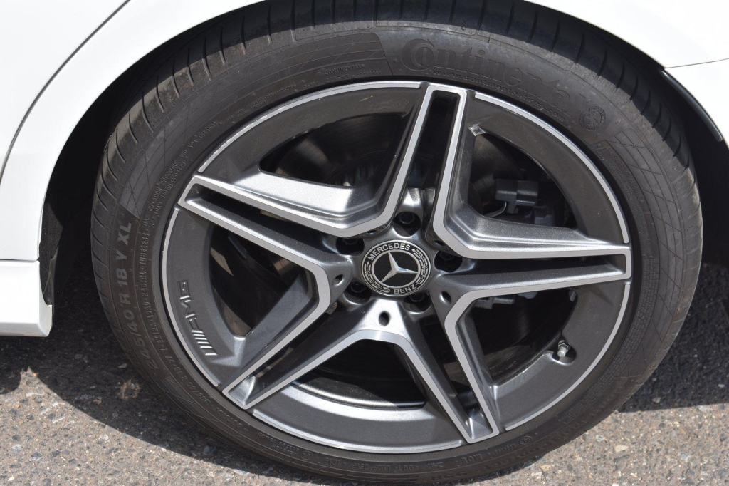 Mercedes-AMG C-Klasse 2019 фото 2