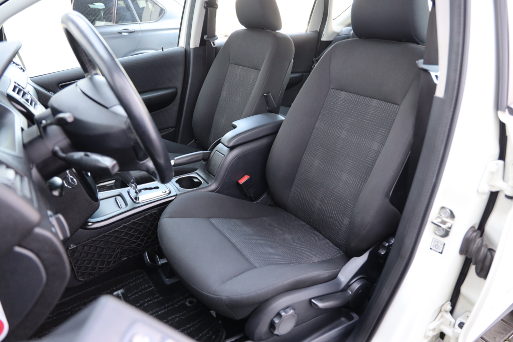 Mercedes-Benz A-Class A180 W169 2011 photo 16