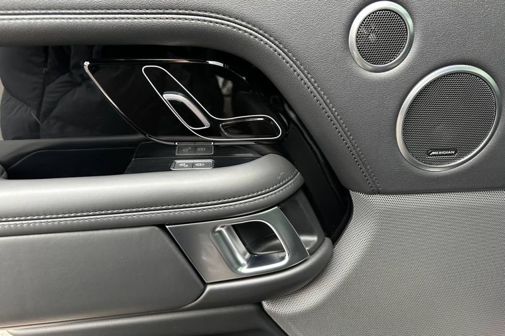 Land Rover Range Rover 4.4D 2018 фото 14