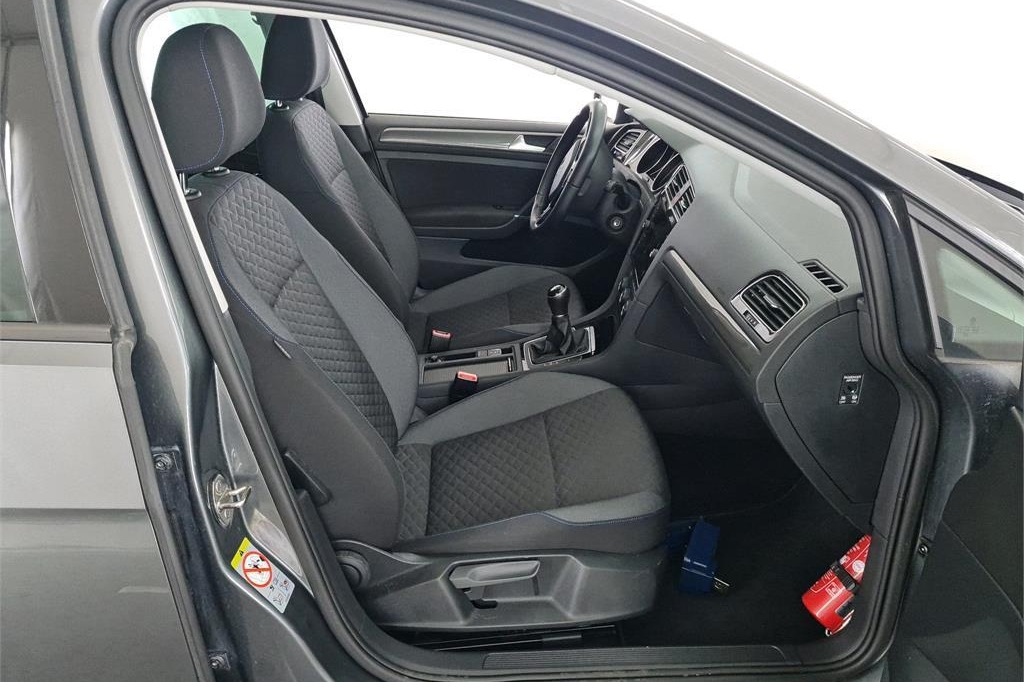 Volkswagen Golf 2020 photo 3