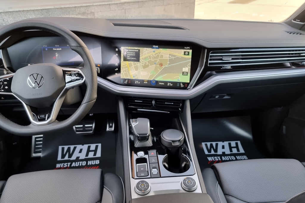 Volkswagen Touareg PLATINUM 2022 фото 11