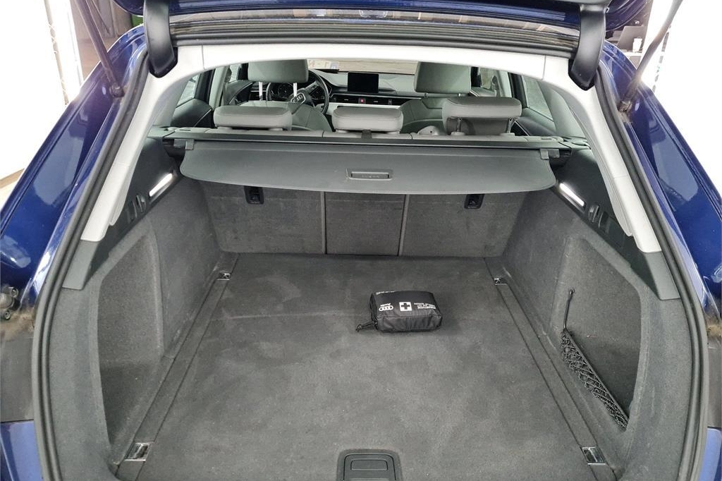 Audi A4 Avant 2016 photo 2