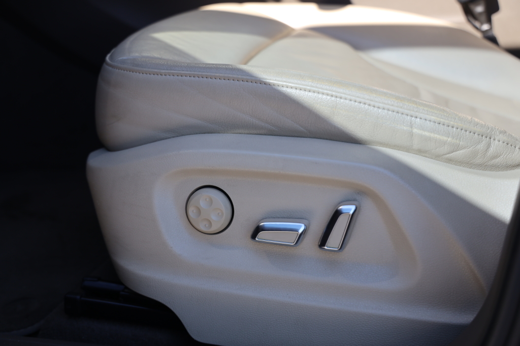 Audi Q5 2012 фото 17