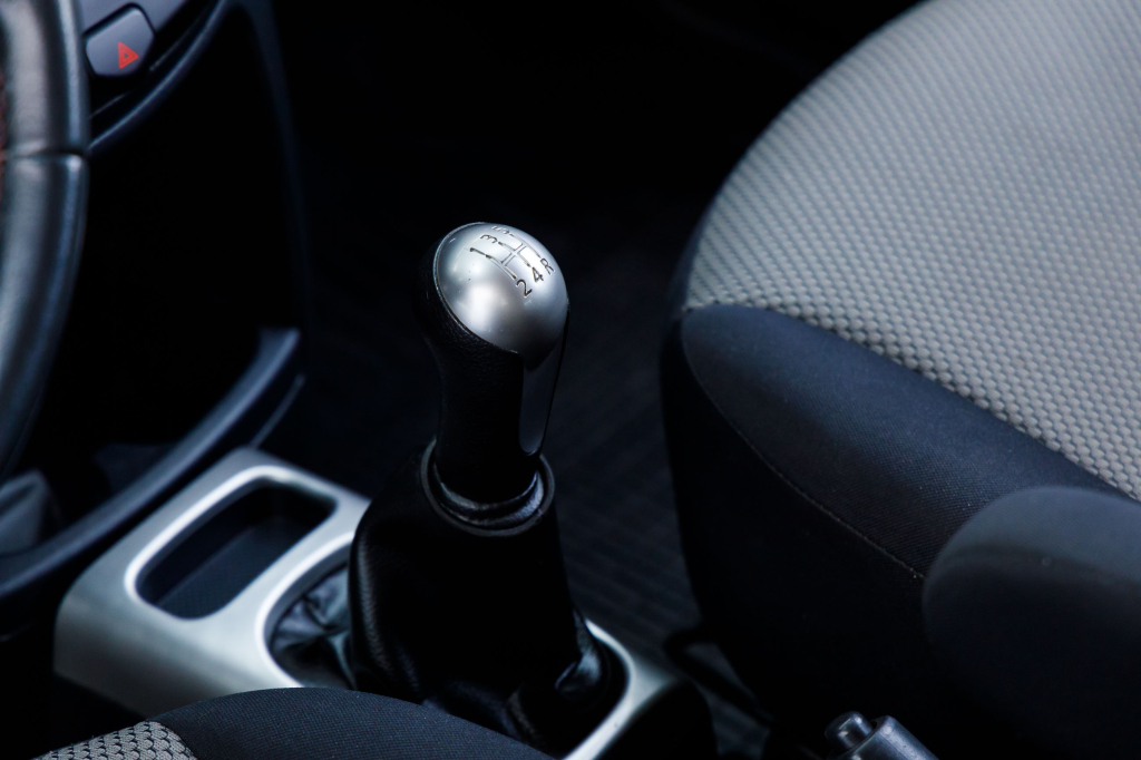 Nissan Note 2011 photo 24