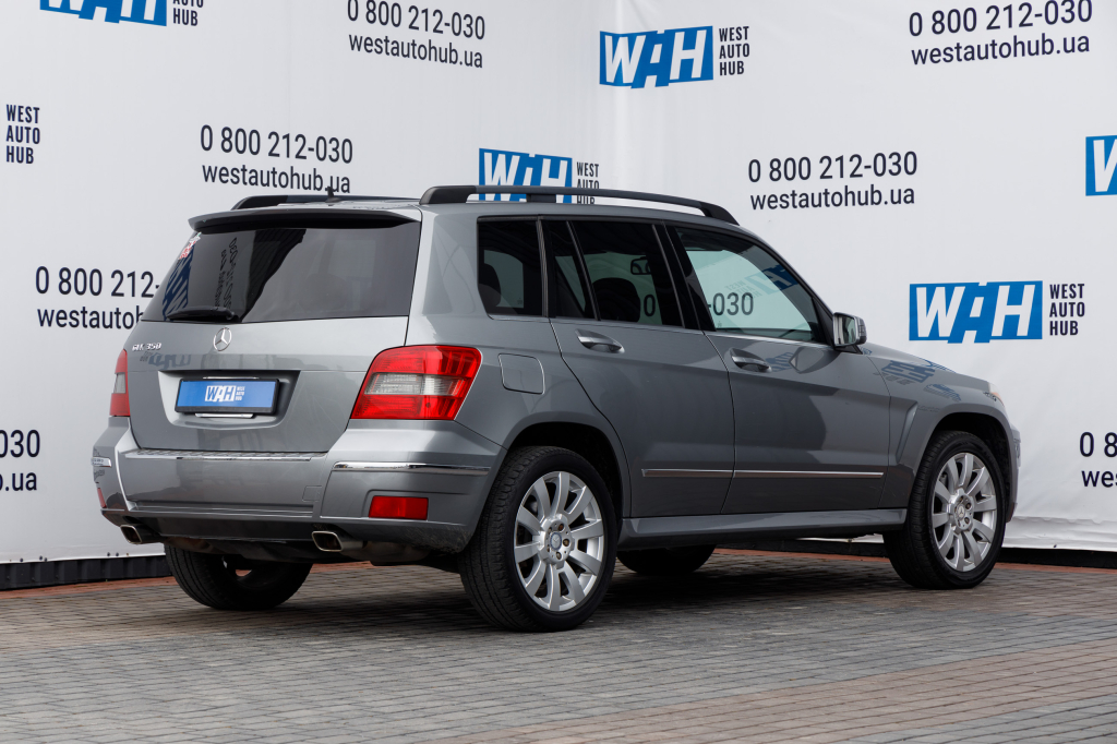 Mercedes-Benz GLK 350 2012 photo 23