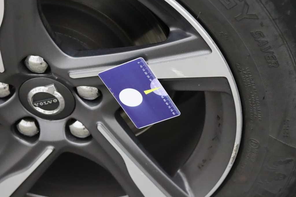 Volvo V40 2016 photo 19