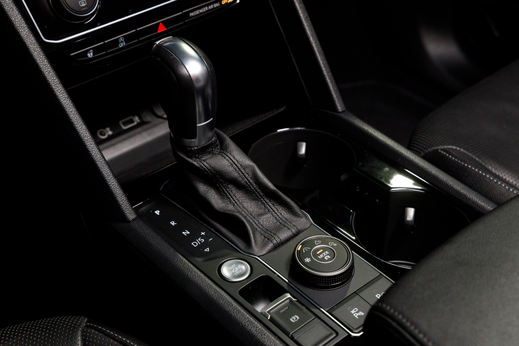 Volkswagen Atlas SEL Premium 4motion 2019 фото 28