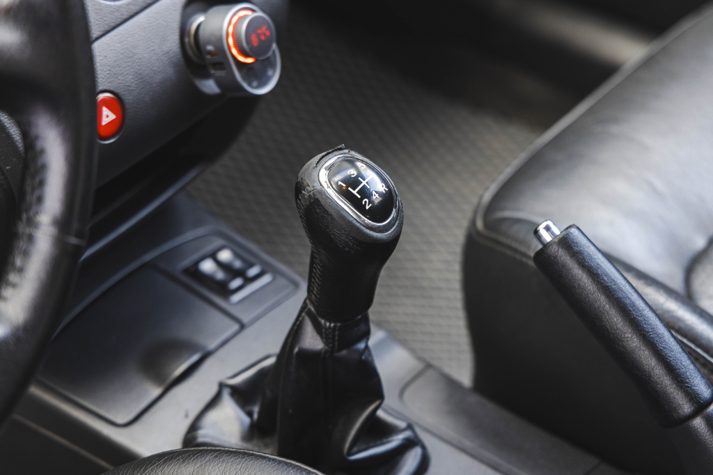 Mitsubishi Outlander 2005 фото 24