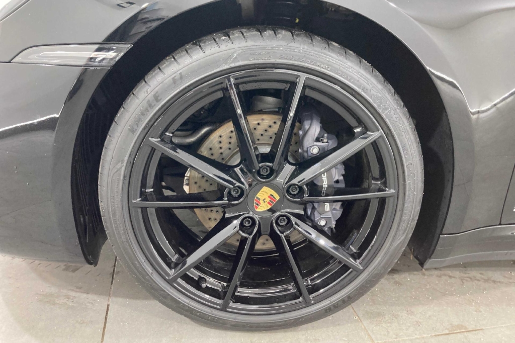 Porsche 992 2019 photo 9