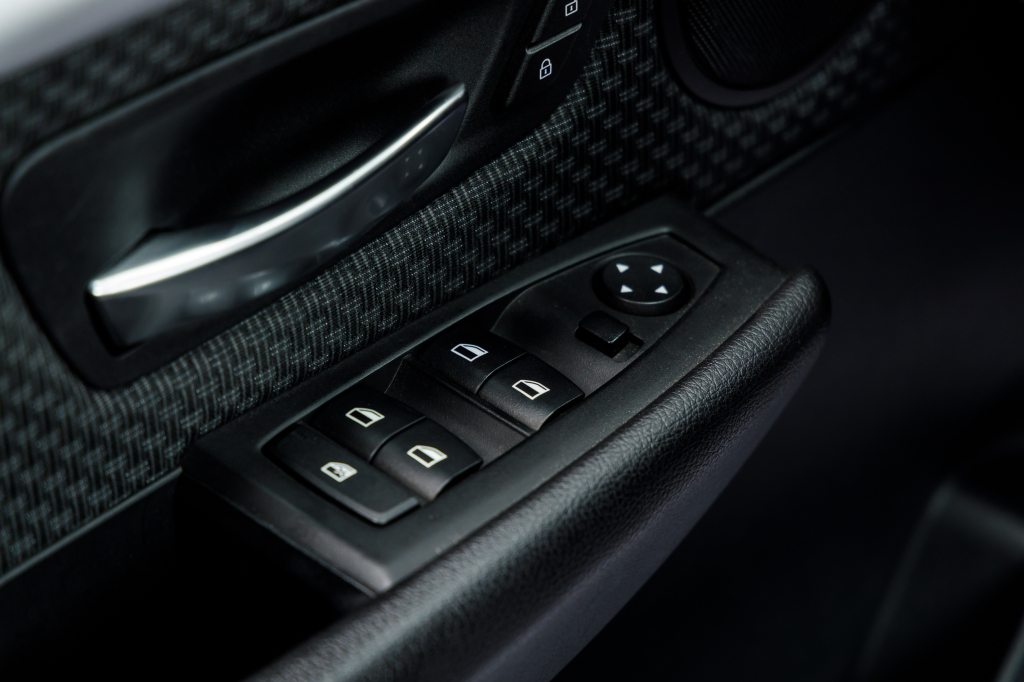 BMW 218 d 2015 фото 28