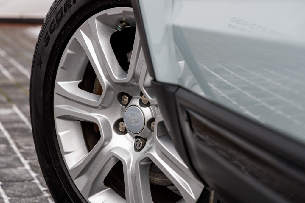 Land Rover Range Rover Evoque photo 6