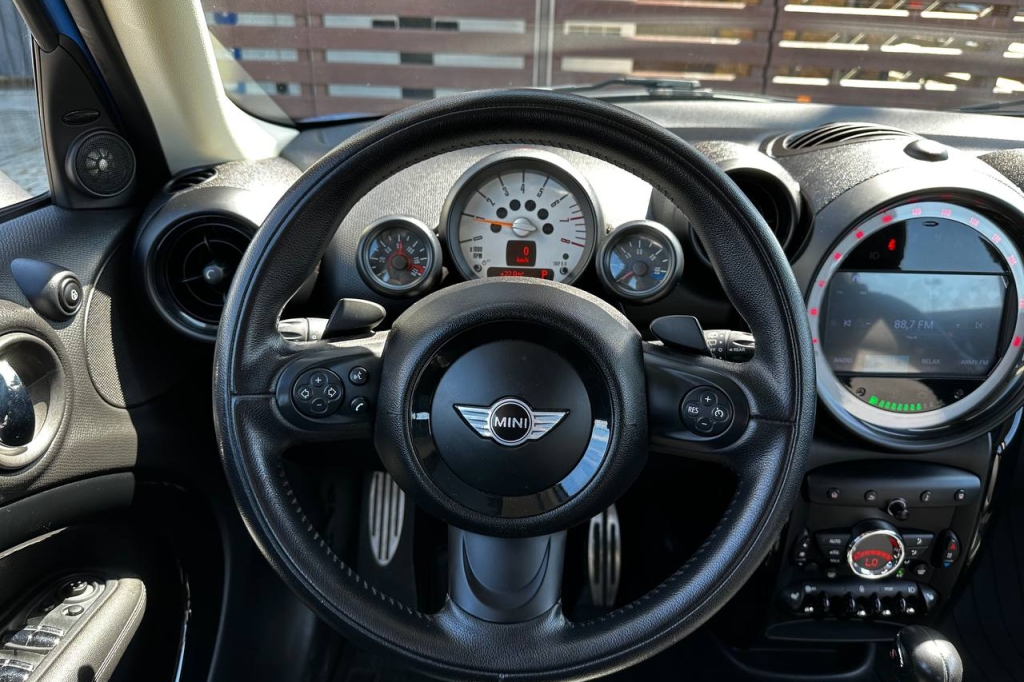 MINI Countryman 2015 фото 19