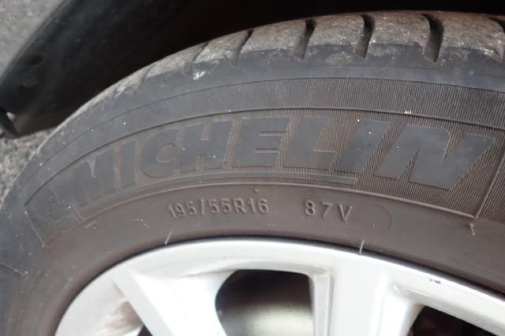 Ford Fiesta 2019 фото 24