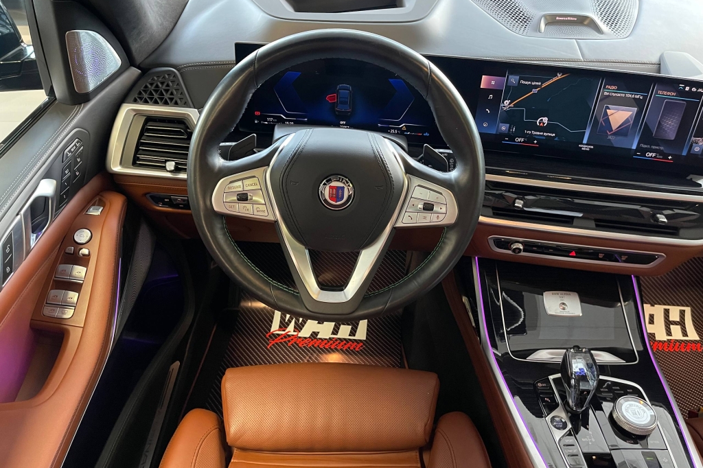 BMW-Alpina XB7 2022 фото 22
