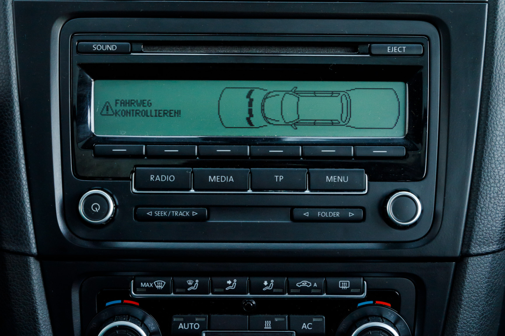 Volkswagen Golf VI 2010 фото 13