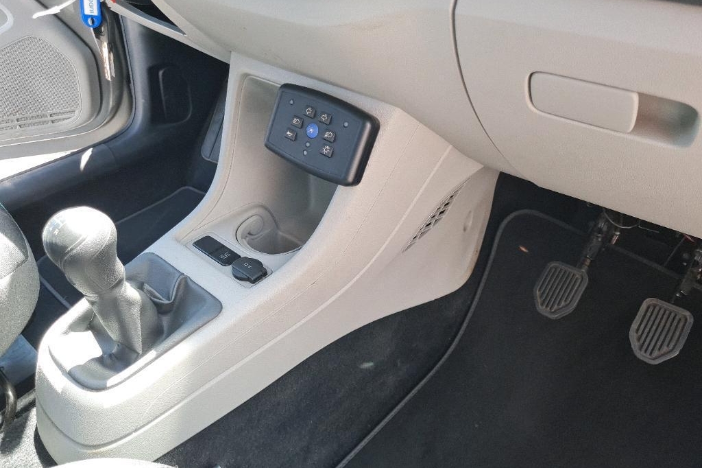 SEAT Mii 2018 photo 13