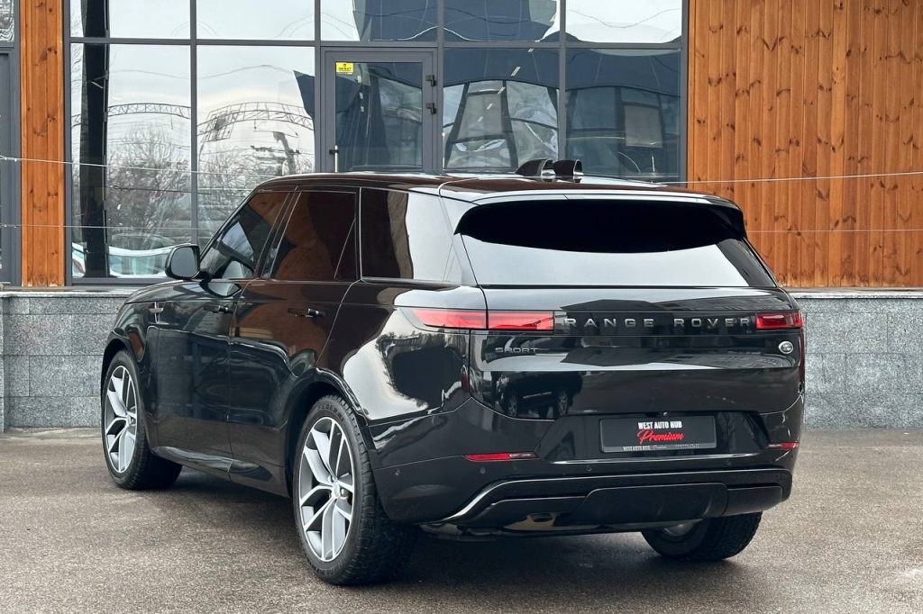 Land Rover Range Rover Sport 2022 photo 4