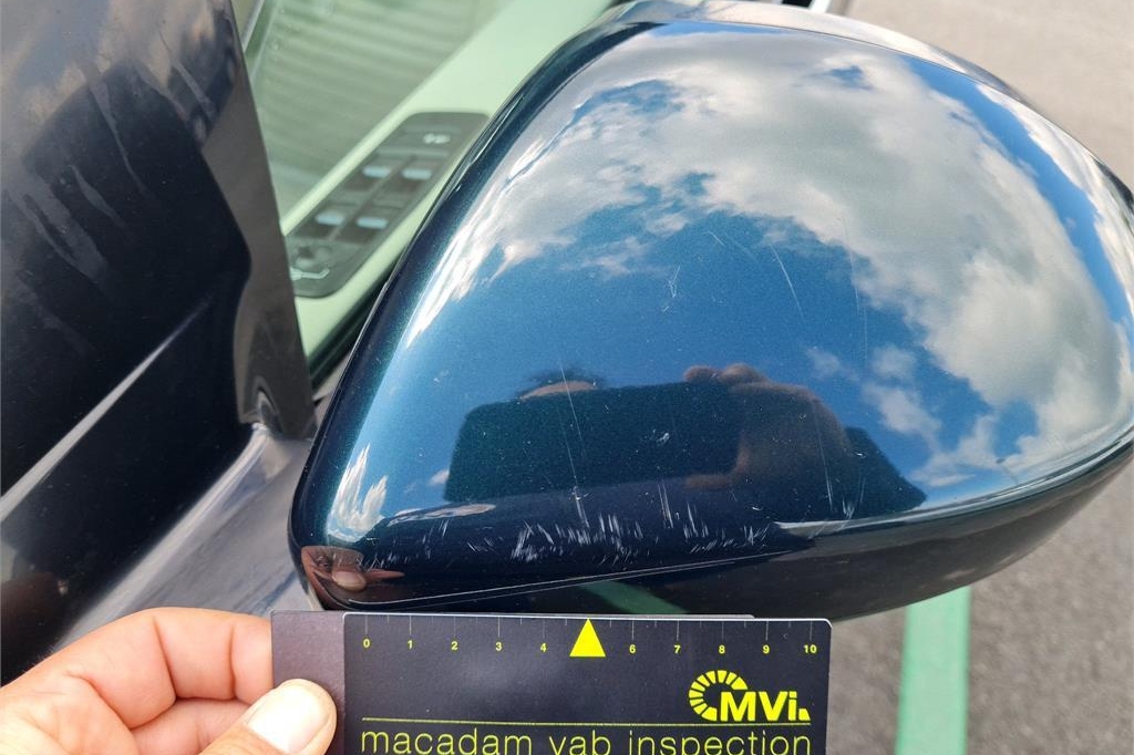 Land Rover Discovery Sport 2017 photo 21