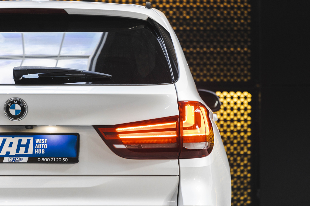 BMW X5 2016 фото 9