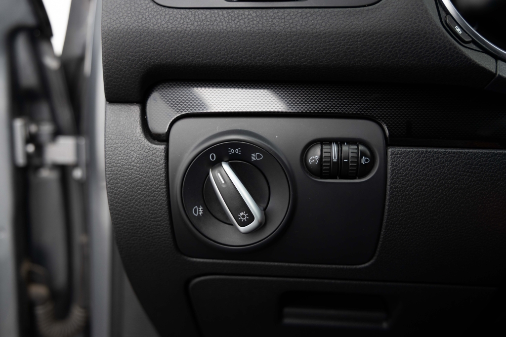 Volkswagen Golf 2009 фото 11