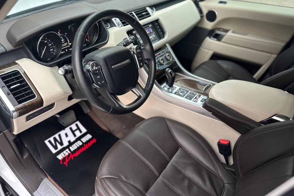 Land Rover Range Rover SE 2016 фото 11