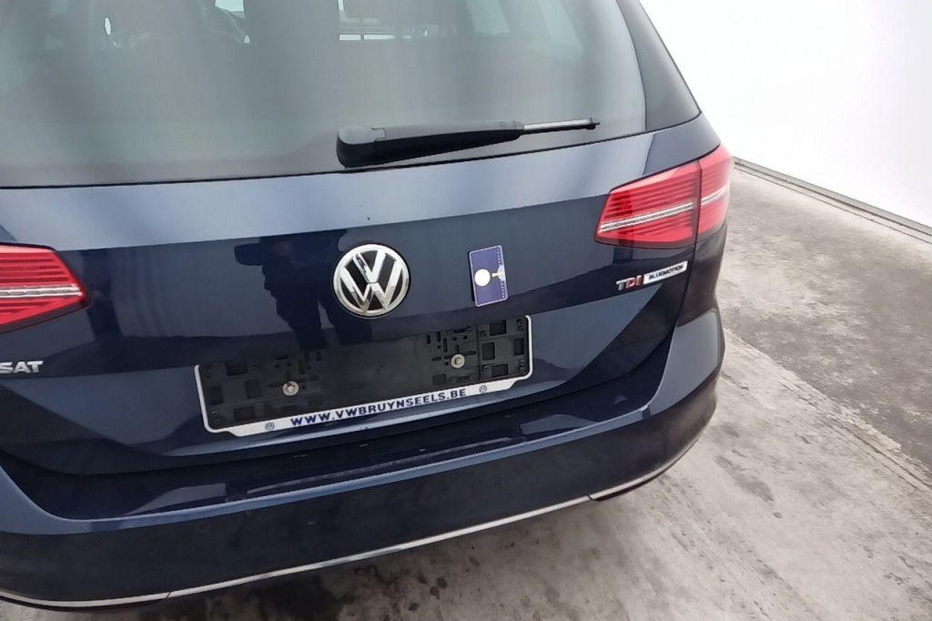 Volkswagen Passat Variant 2015 фото 24