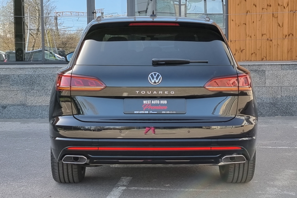 Volkswagen Touareg PLATINUM 2022 фото 3