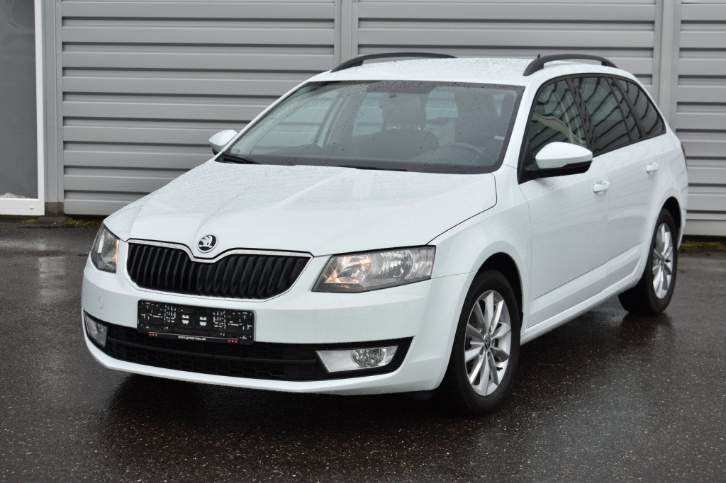 Skoda Octavia Combi 2016 фото 5