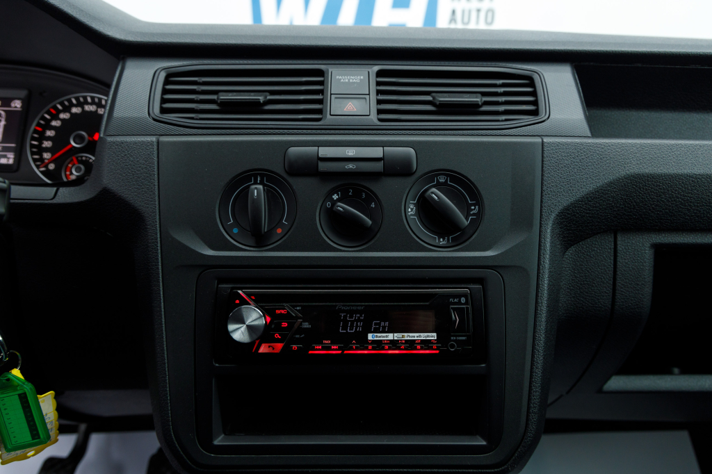 Volkswagen Caddy фото 15