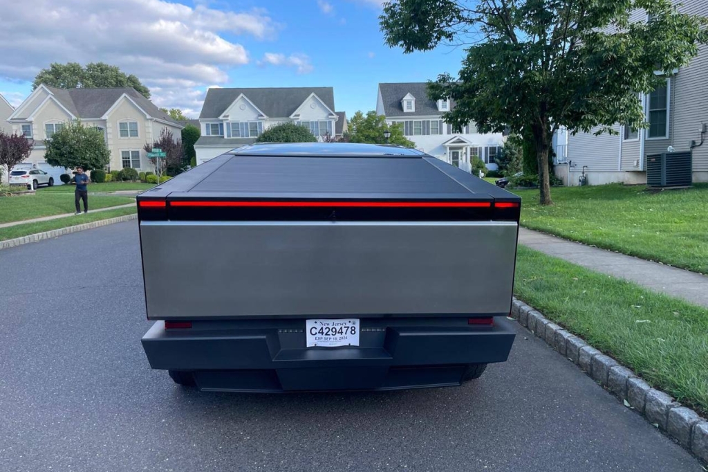Tesla Cybertruck Dual Motor 120 kWh 2024 фото 8