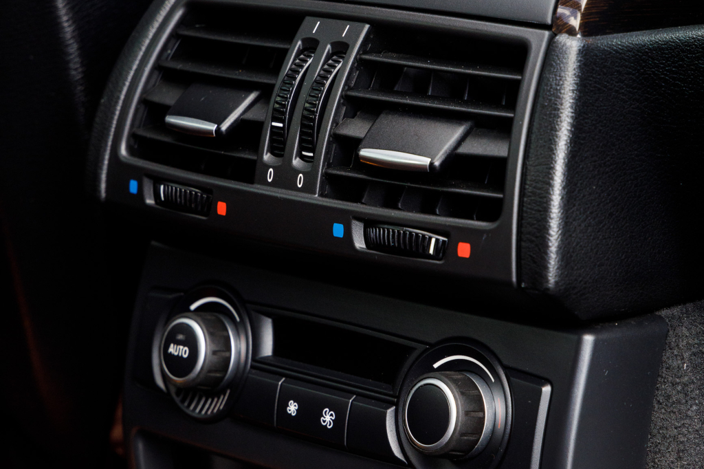 BMW X5 xDrive 35і 2011 фото 33