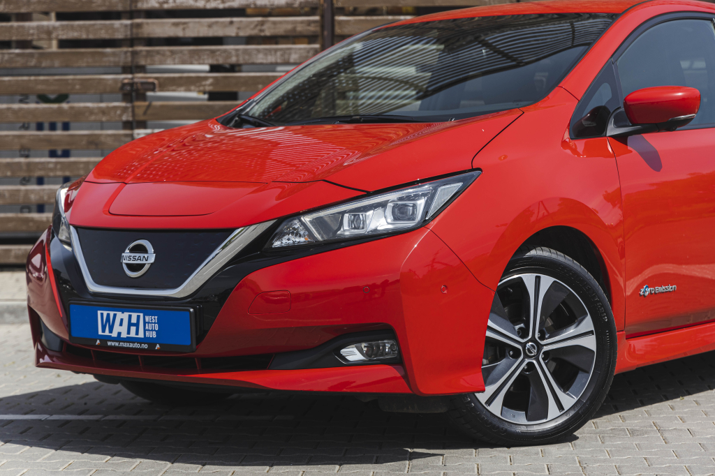 Nissan Leaf Tekna 2018 фото 3