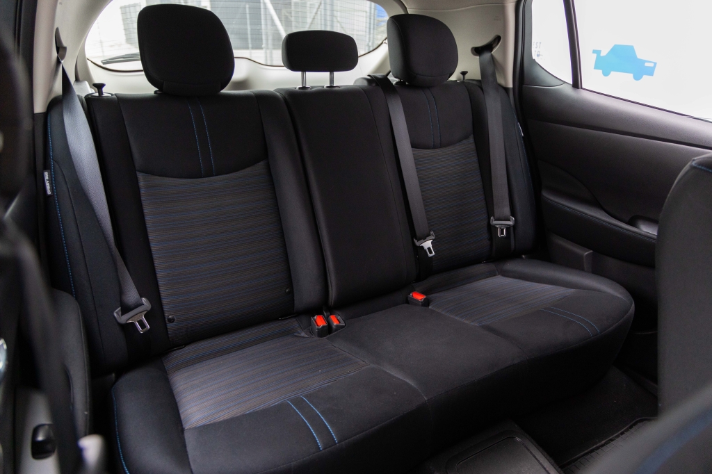 Nissan Leaf 2021 фото 29