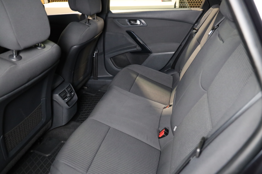 Peugeot 508 2014 photo 41
