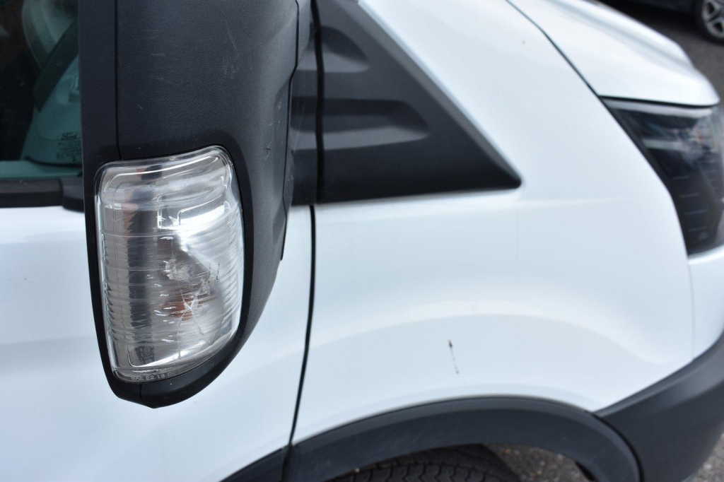 Ford Transit Pritsche 2019 photo 11