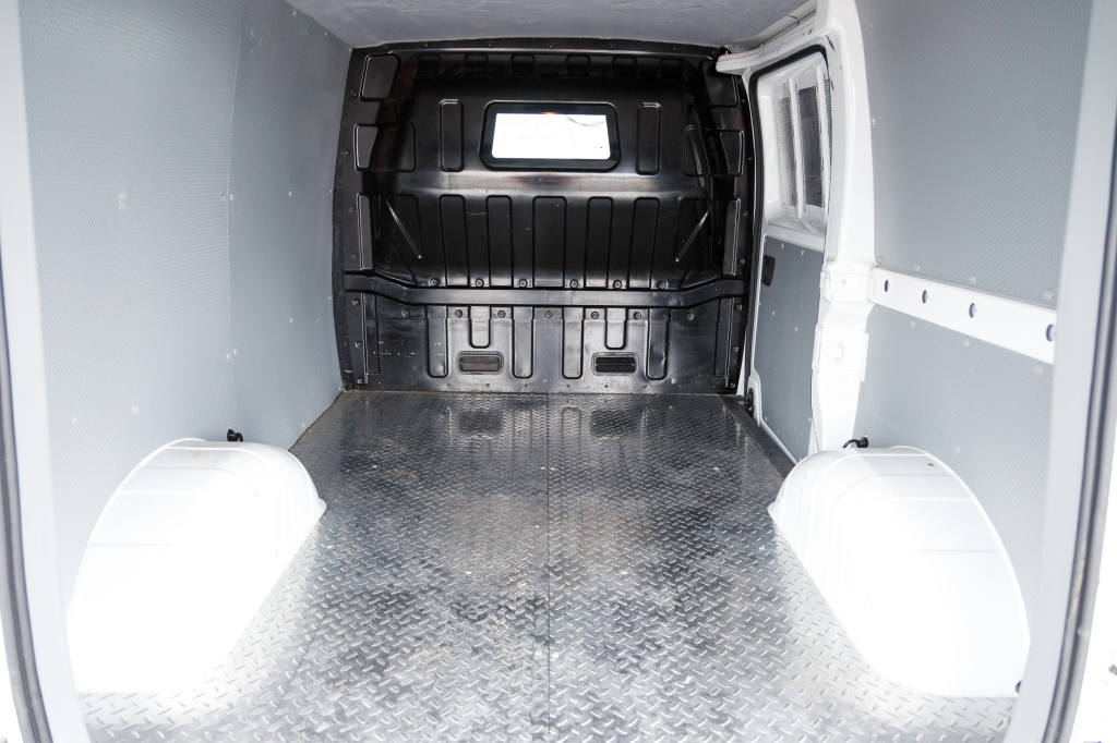 Maxus EV30L 2019 фото 19