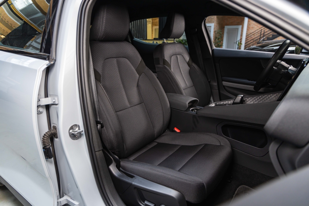 Polestar 2 2022 фото 31